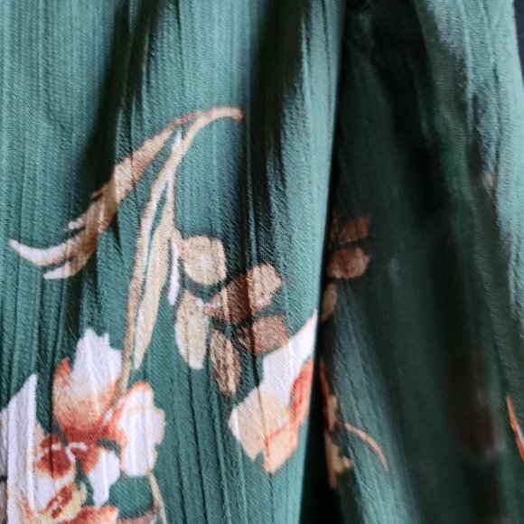 Inspired Hearts Green Floral Ruffle Dress - Picture 4 of 14